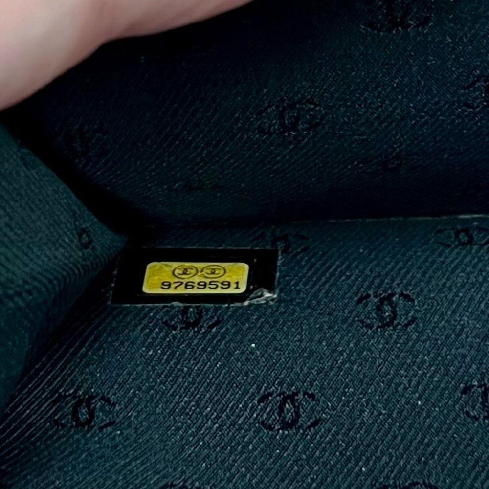 Chanel Caviar Long Wallet - Picture 13 of 14